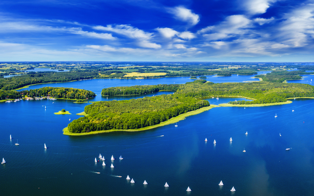 Blick auf Masuren aus der Vogelperspektive